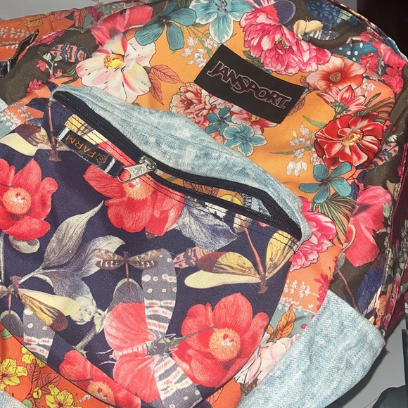 πΉπ«¦πΉβ’ πͺ· Farm RIO x Jansport x Color yo world Vibes - Picture 2 of 6